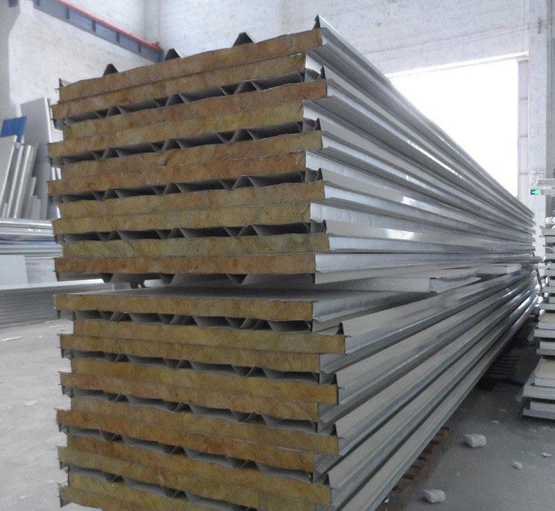 巖棉彩板、復(fù)合彩鋼板、夾心彩鋼板、機制夾芯彩鋼板