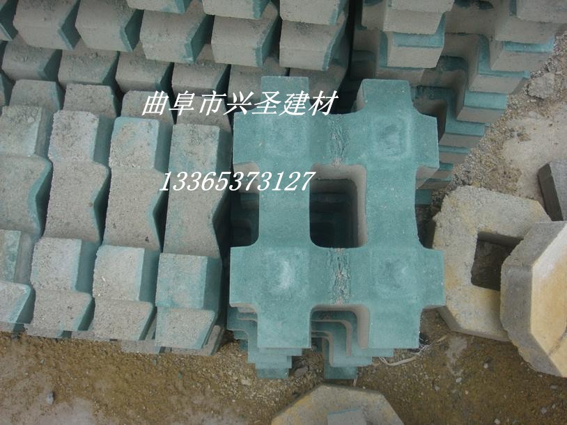 興圣建材 護坡磚八字磚濟寧植草磚停車場磚河道磚六棱磚種草磚工字磚